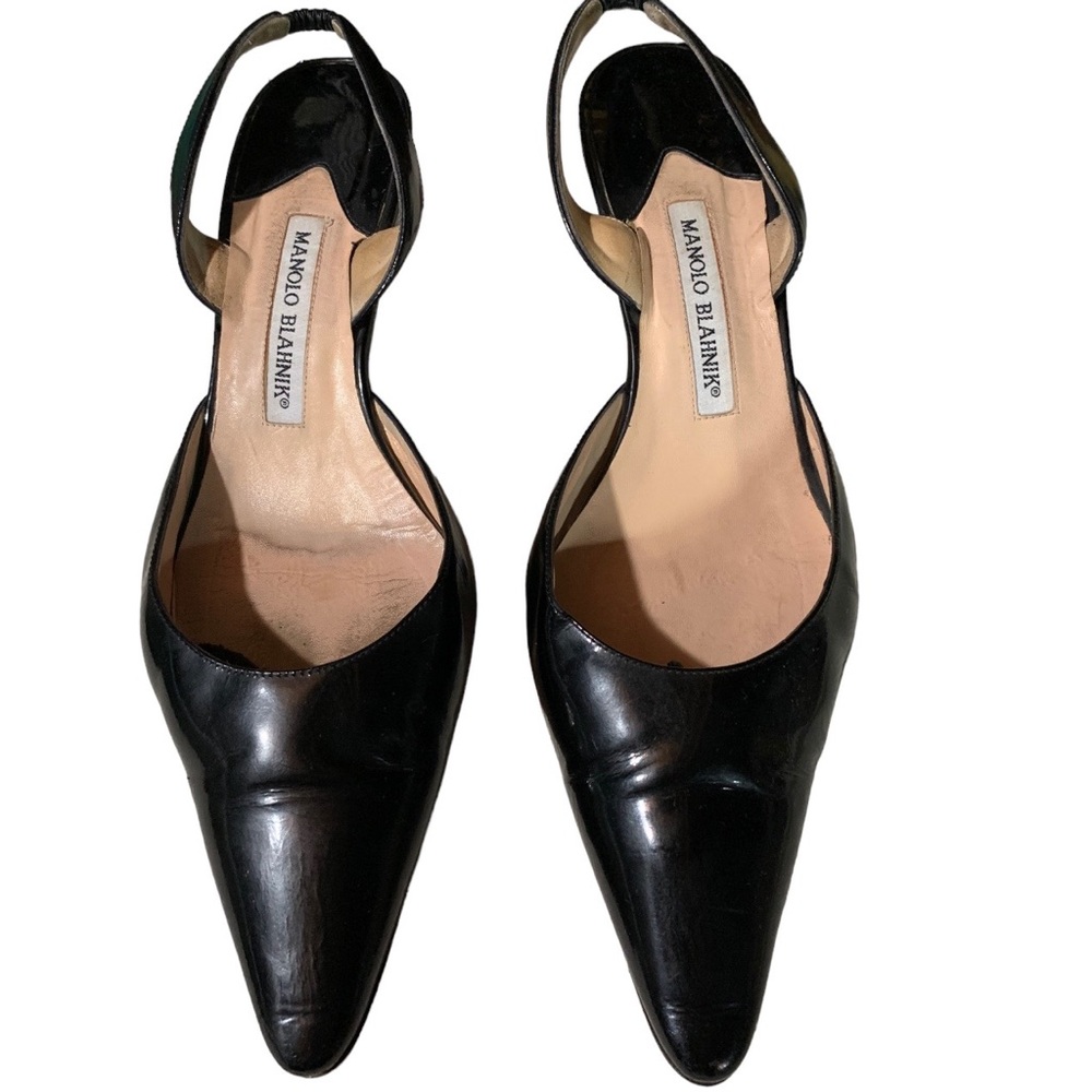 Manolo Blahnik, Carolyn Patent leather halter low hill pumps